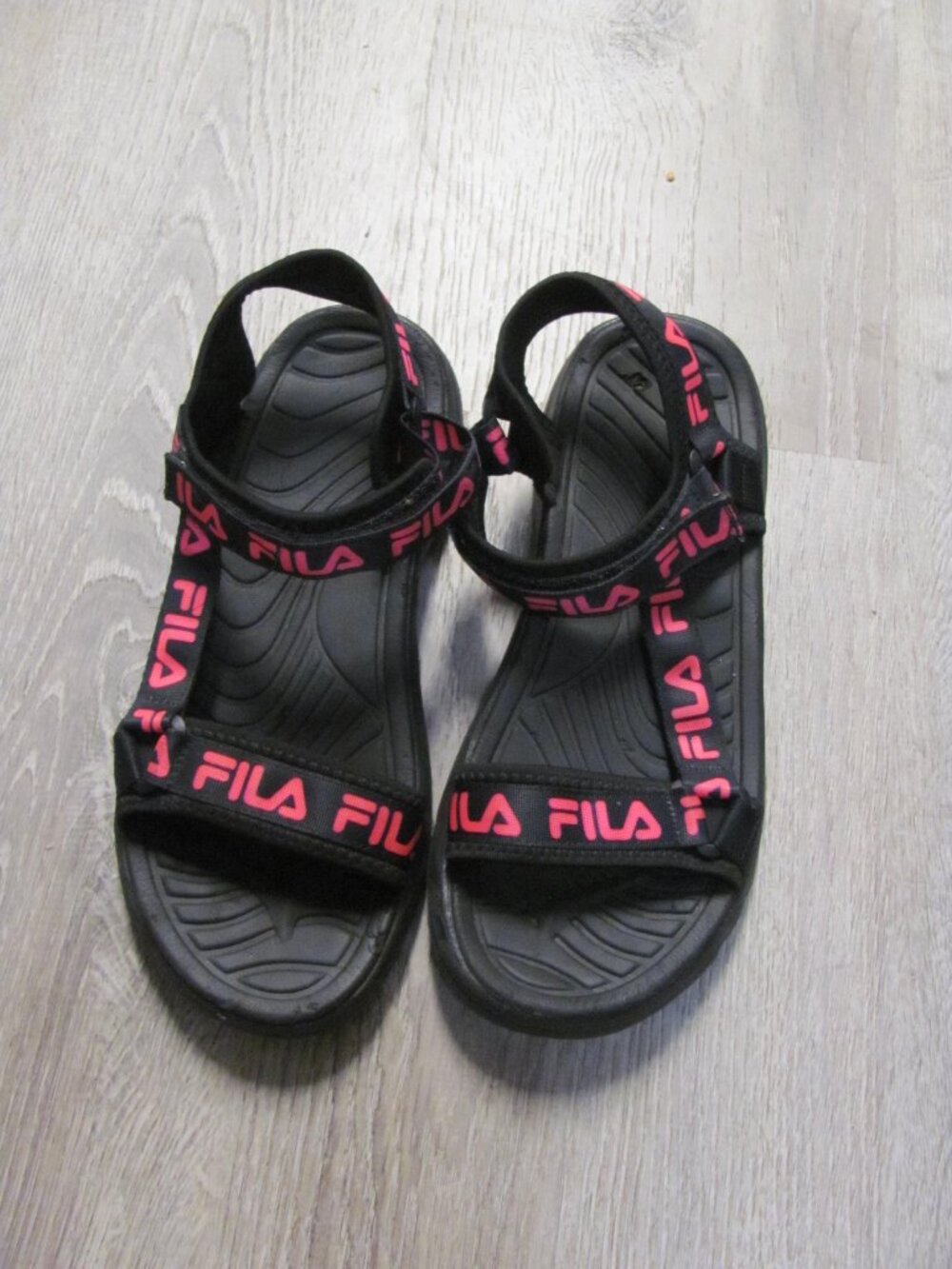 Fila Alteration Strap Flat Sports Sandals Black Pink Size 10 Womens